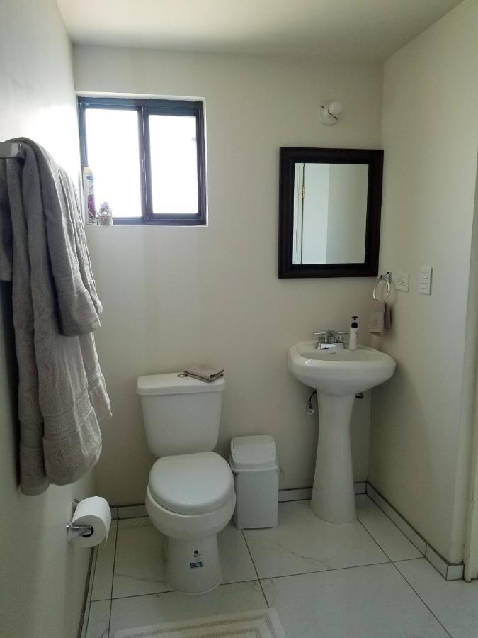 Moderna Habitacion/Bano Privada Apartment Ciudad Juarez Bagian luar foto